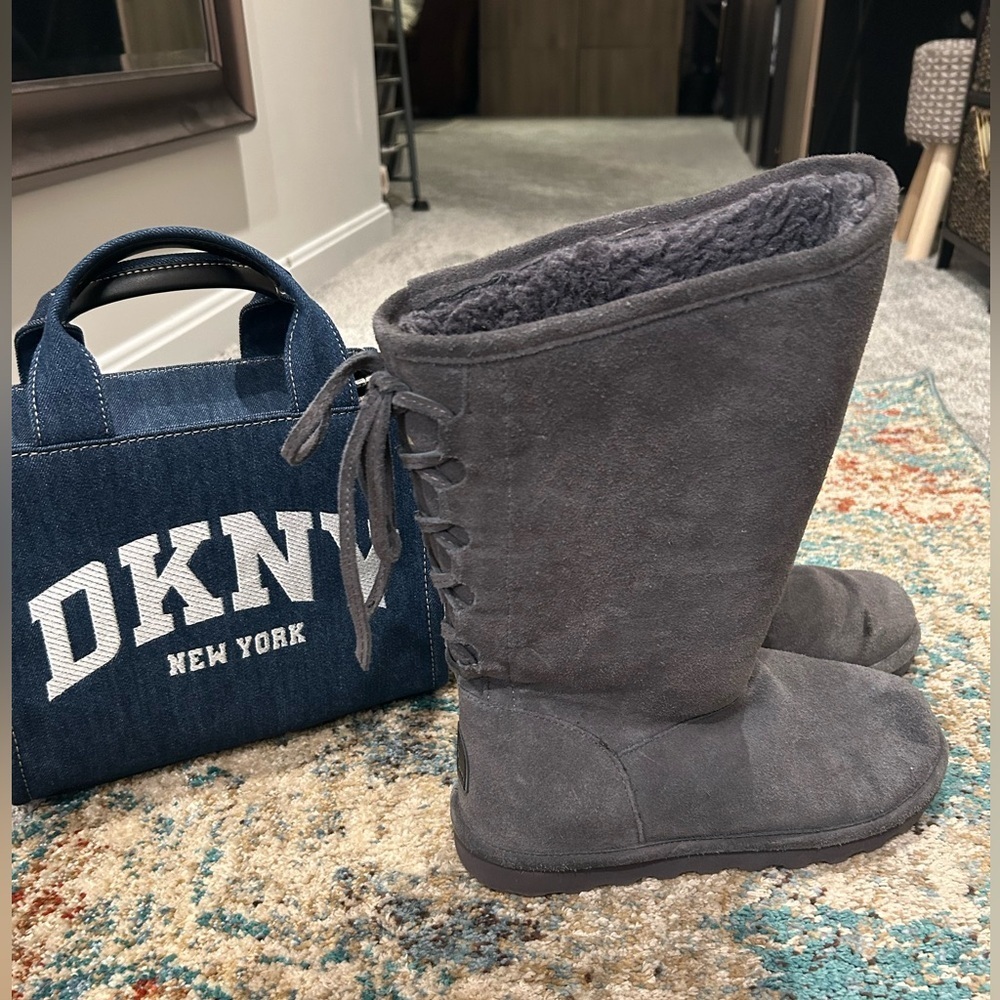 ✨BearPaw Suede Shearling Gray Boots - Picture 7 of 11